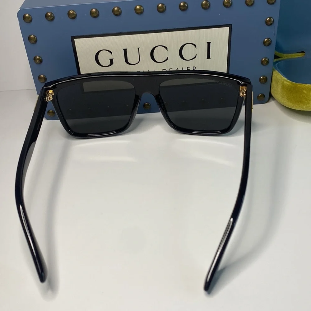 Authentic- New-GUCCI Grey /Black Browline Men's Sunglasses GG0748S 001 59